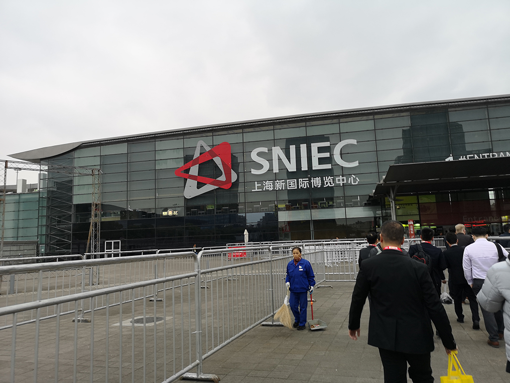 中邦参加SFCHINA2019上海涂装展，S10喷枪性能超群广受关注。